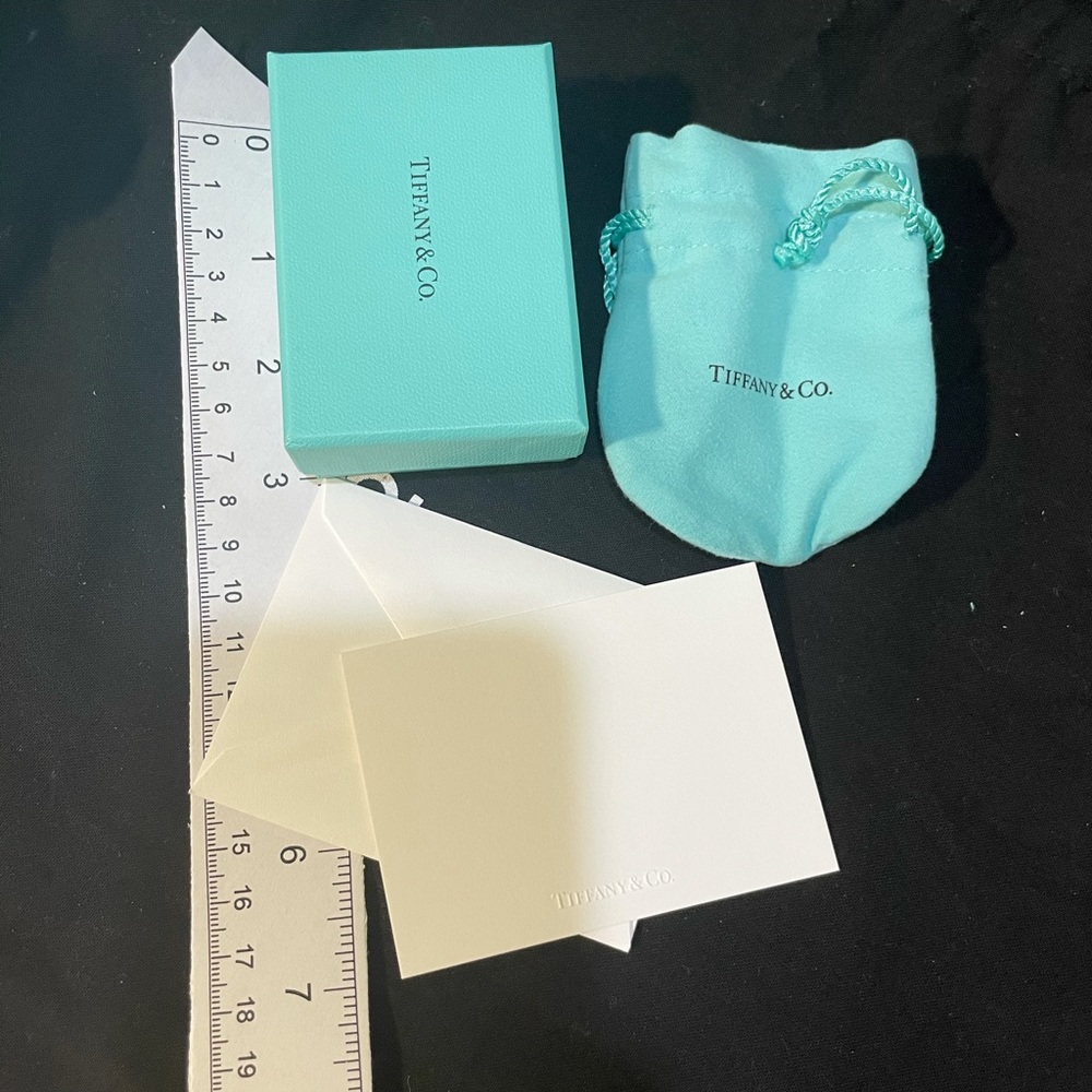Authentic Tiffany Gift Set - Picture 2 of 4